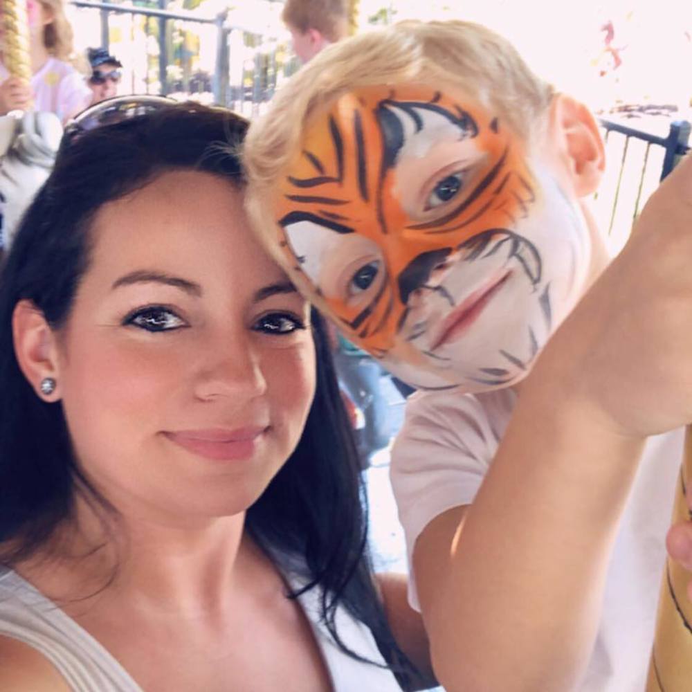 Meet your Posher, Candace